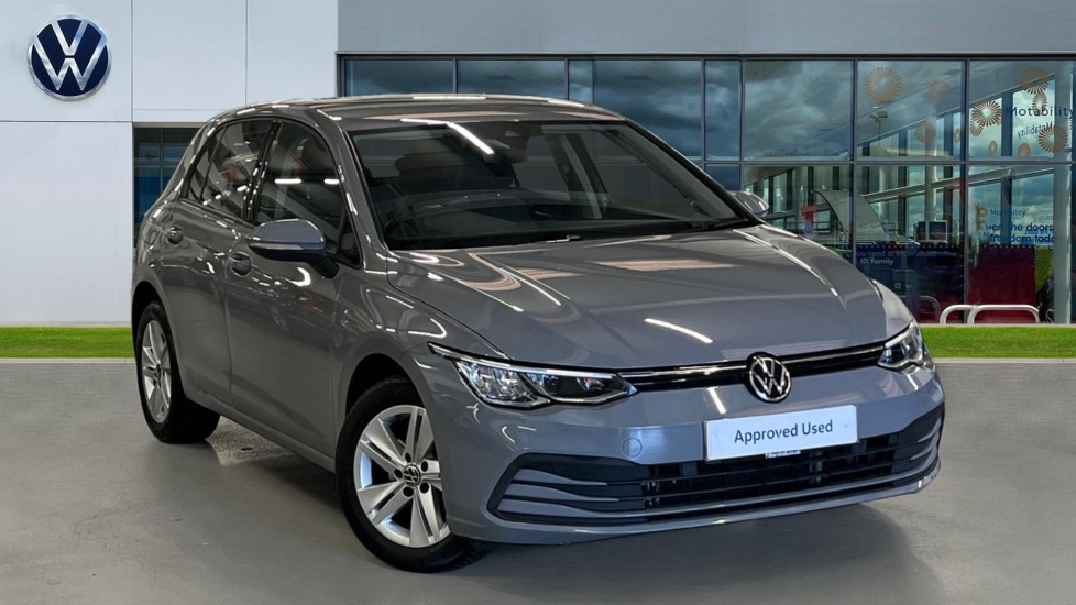 Main listing image - Volkswagen Golf