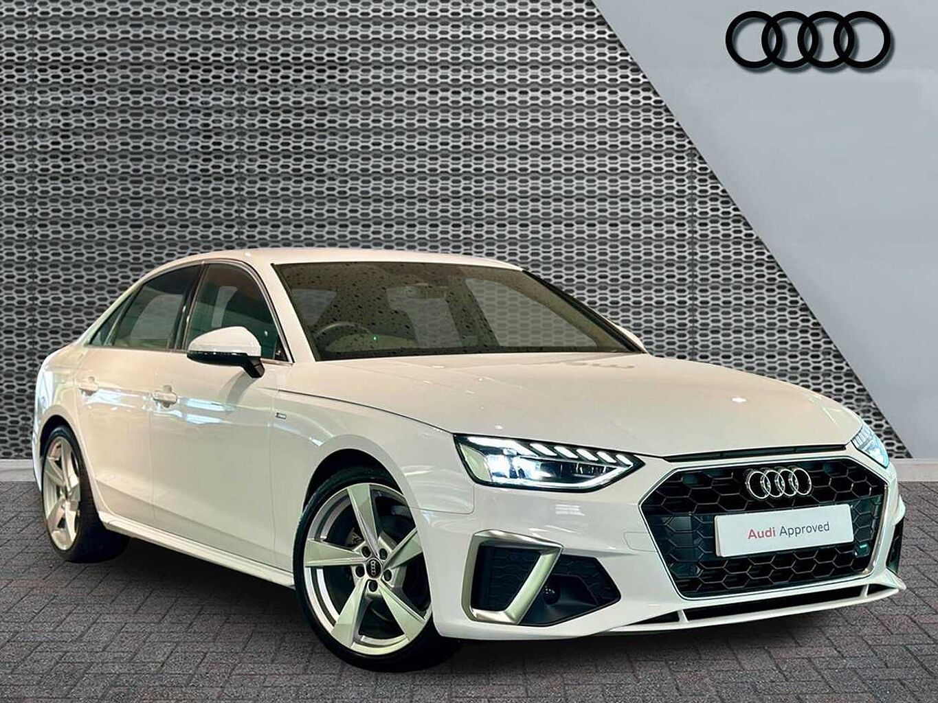 Main listing image - Audi A4