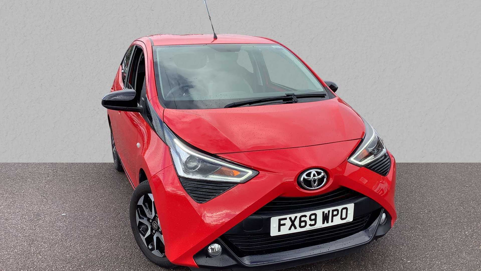 Main listing image - Toyota Aygo