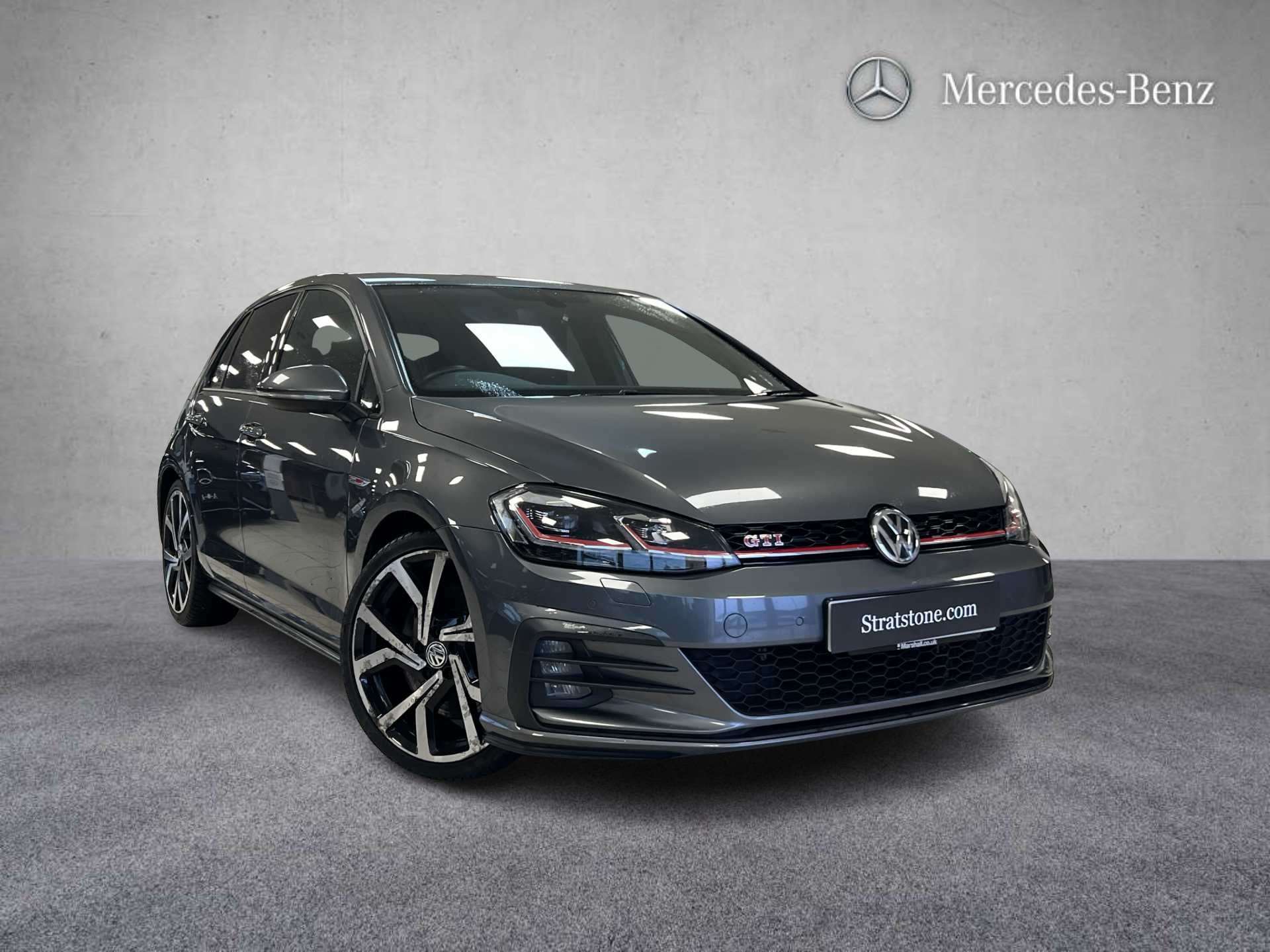 Main listing image - Volkswagen Golf GTI