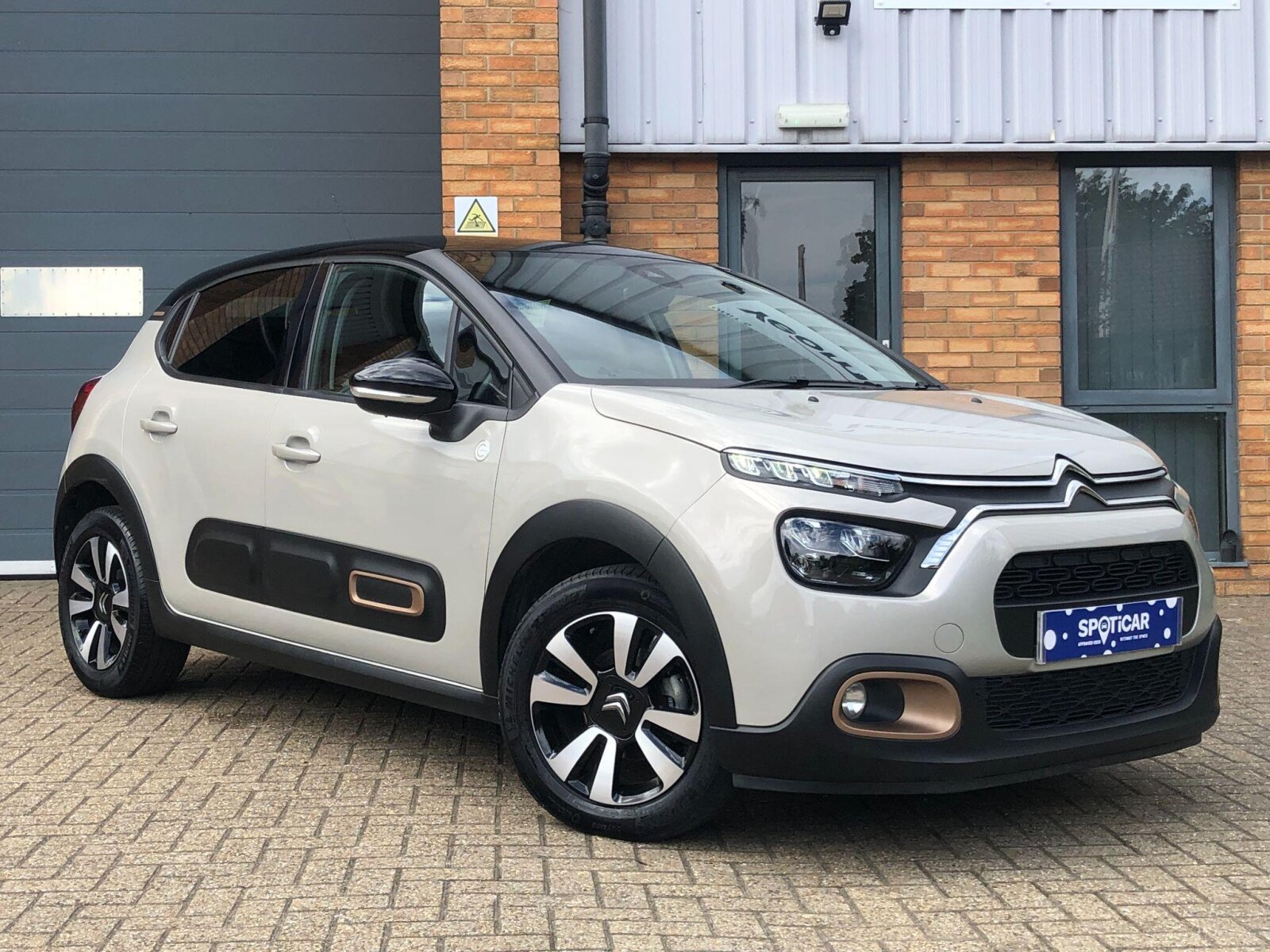 Main listing image - Citroen C3