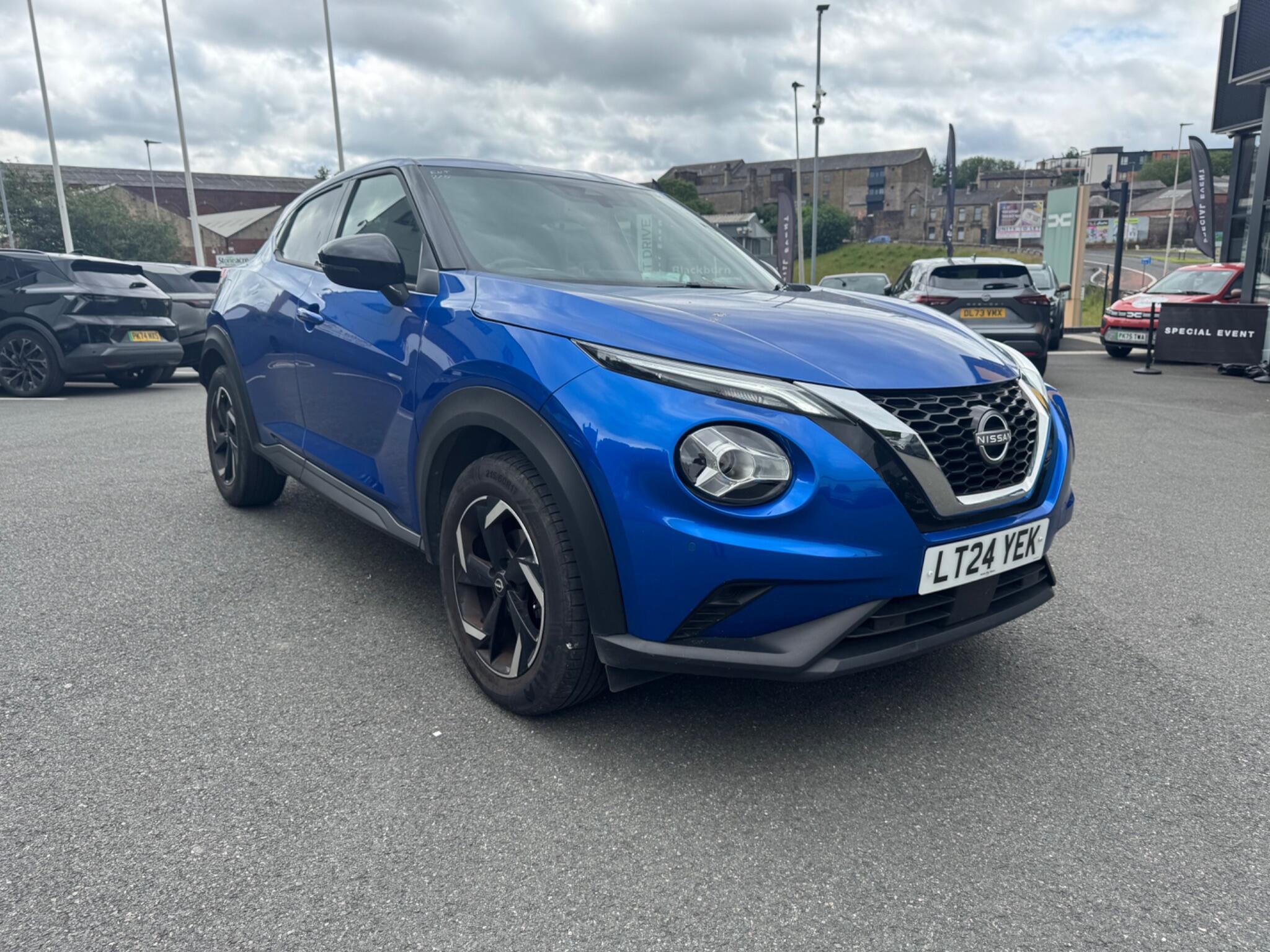 Main listing image - Nissan Juke