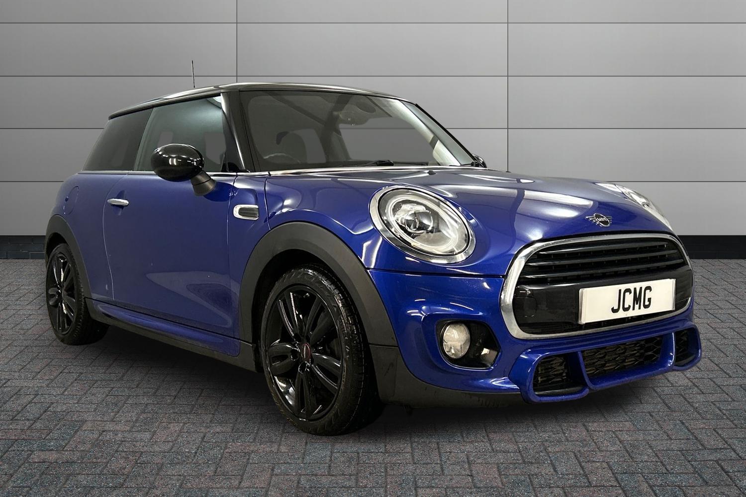 Main listing image - MINI Hatchback