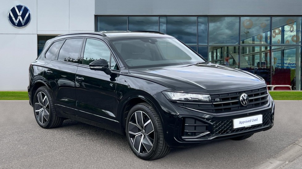 Main listing image - Volkswagen Touareg