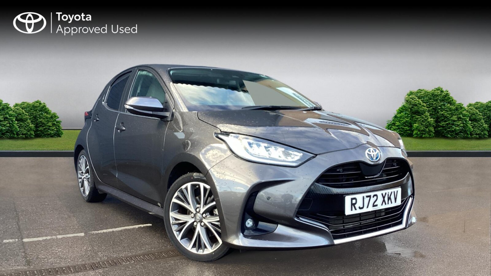 Main listing image - Toyota Yaris