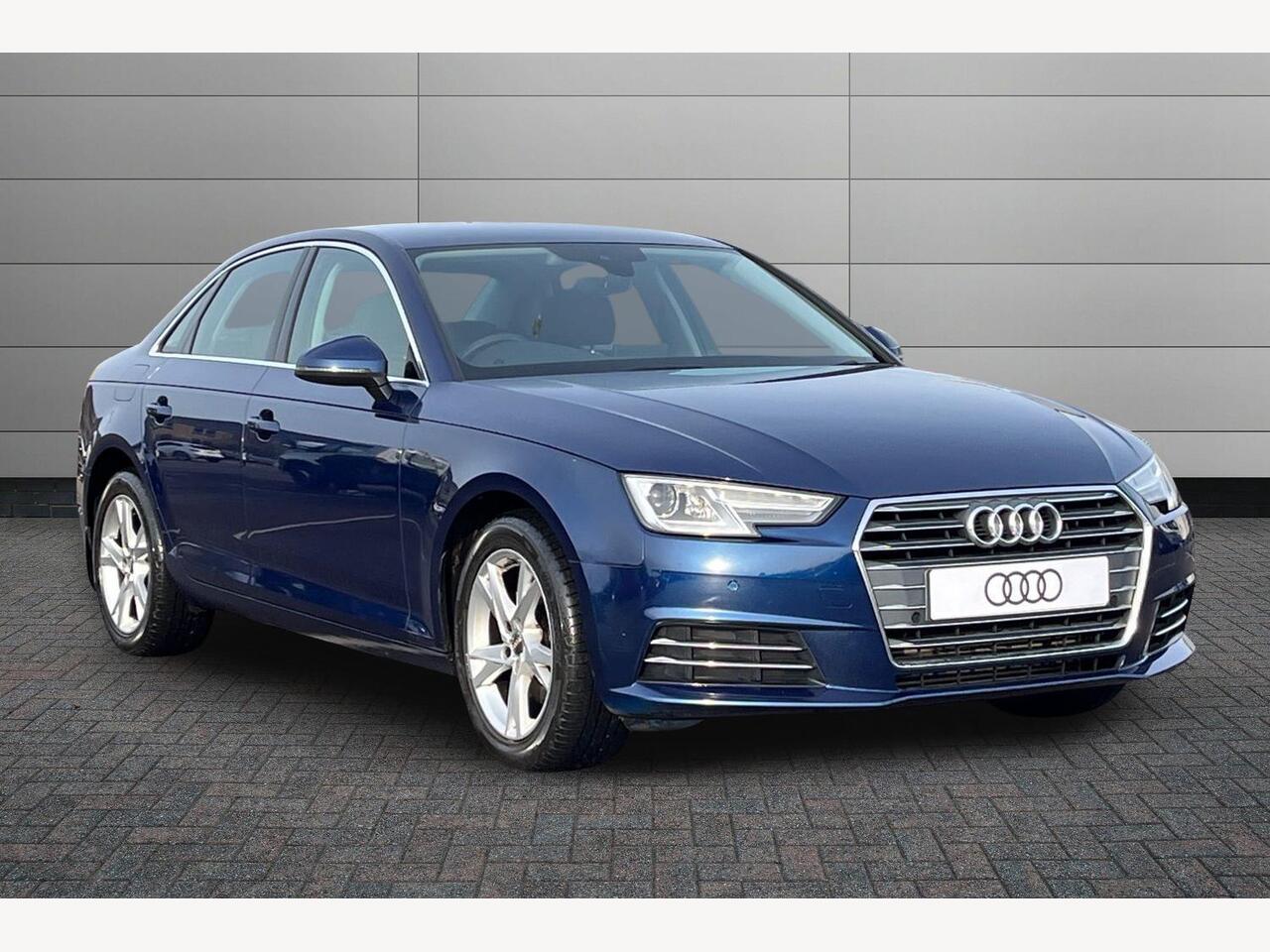 Main listing image - Audi A4