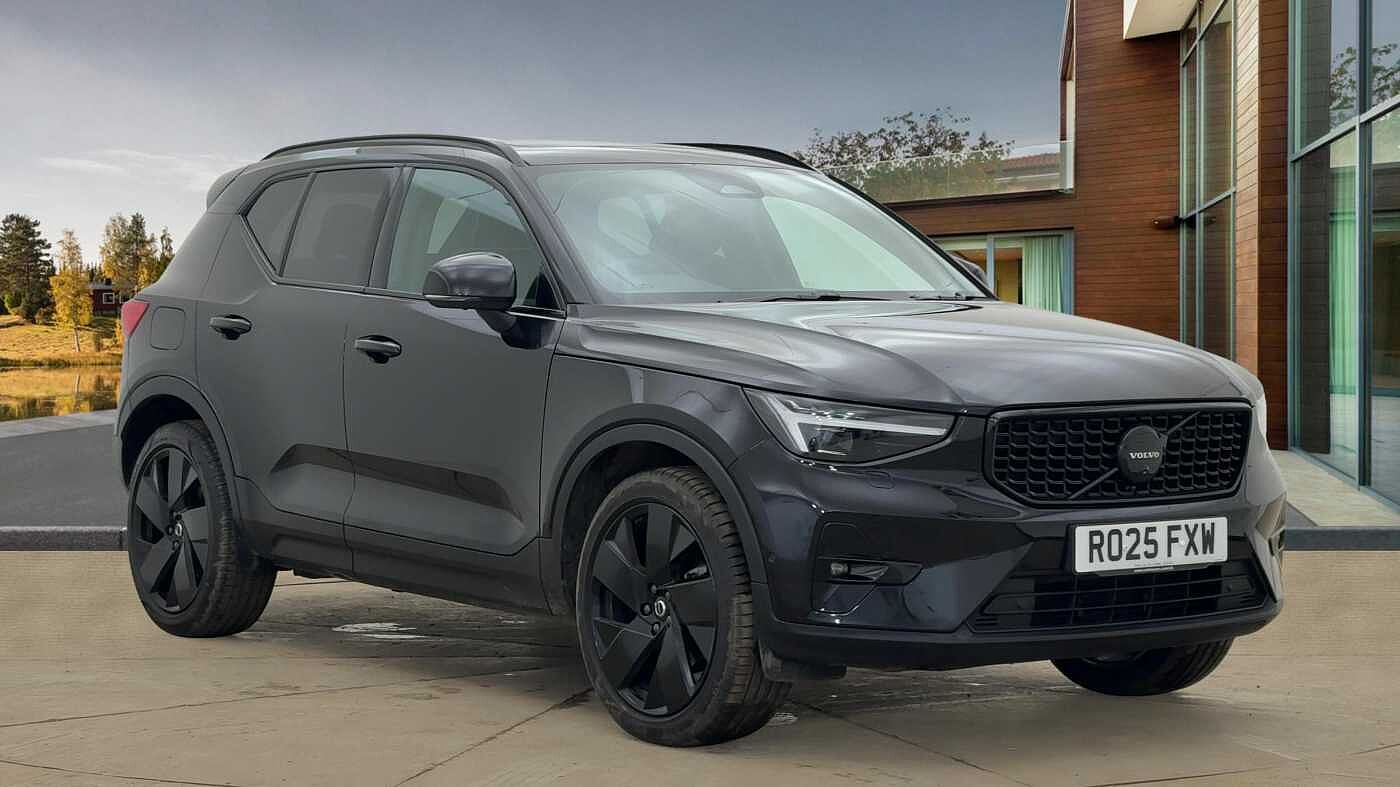Main listing image - Volvo XC40