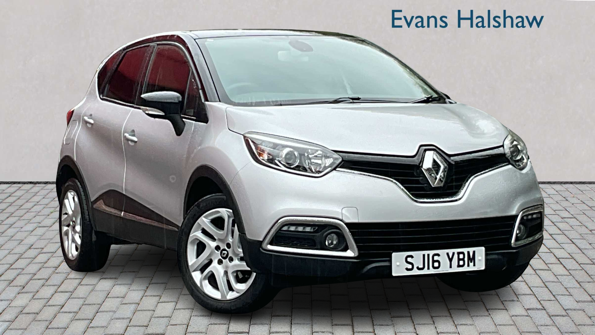 Main listing image - Renault Captur