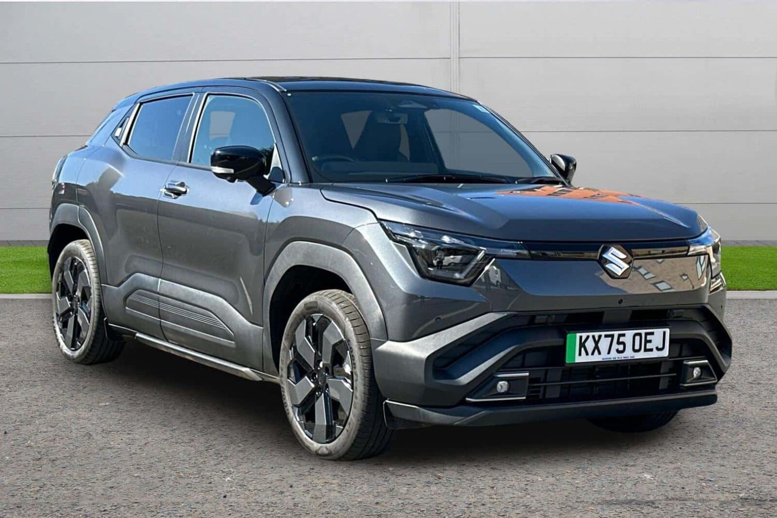 Main listing image - Suzuki E Vitara
