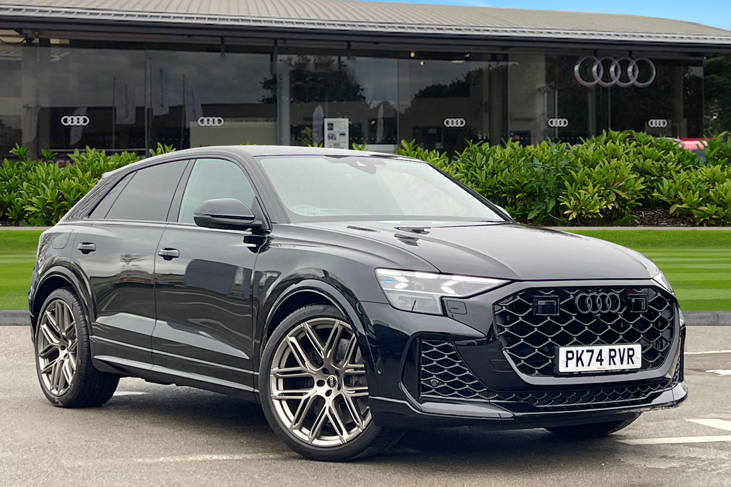 Main listing image - Audi RS Q8