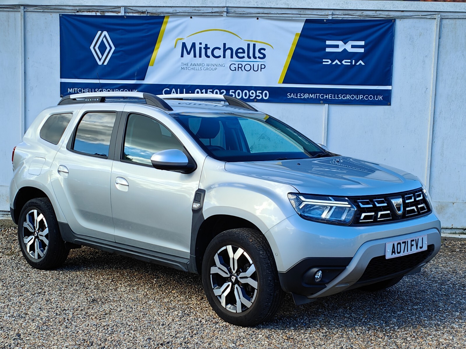 Main listing image - Dacia Duster