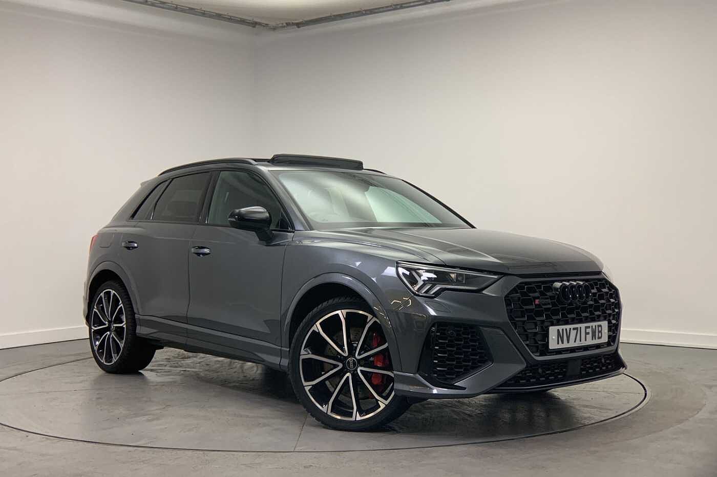 Main listing image - Audi RS Q3