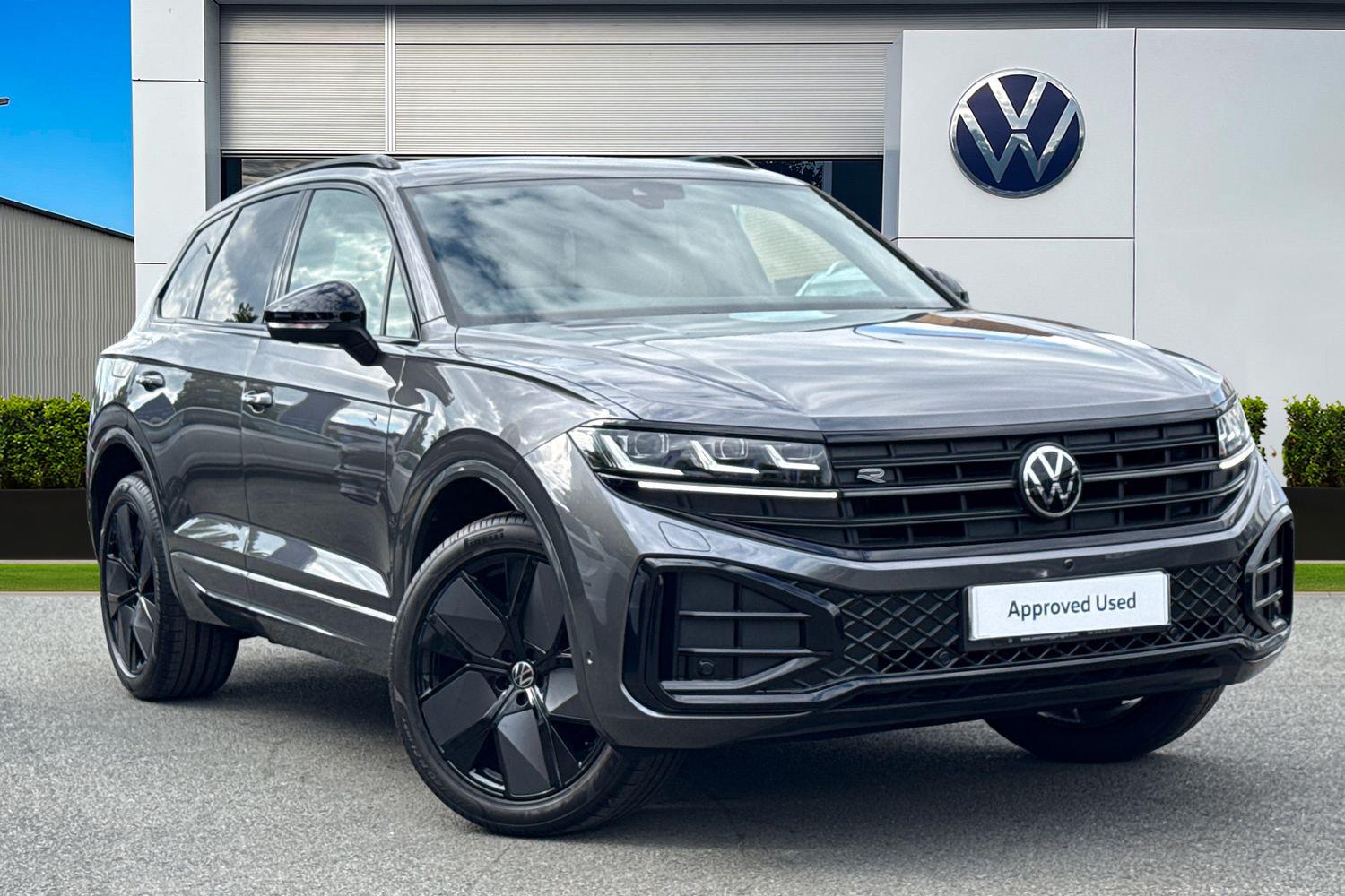 Main listing image - Volkswagen Touareg