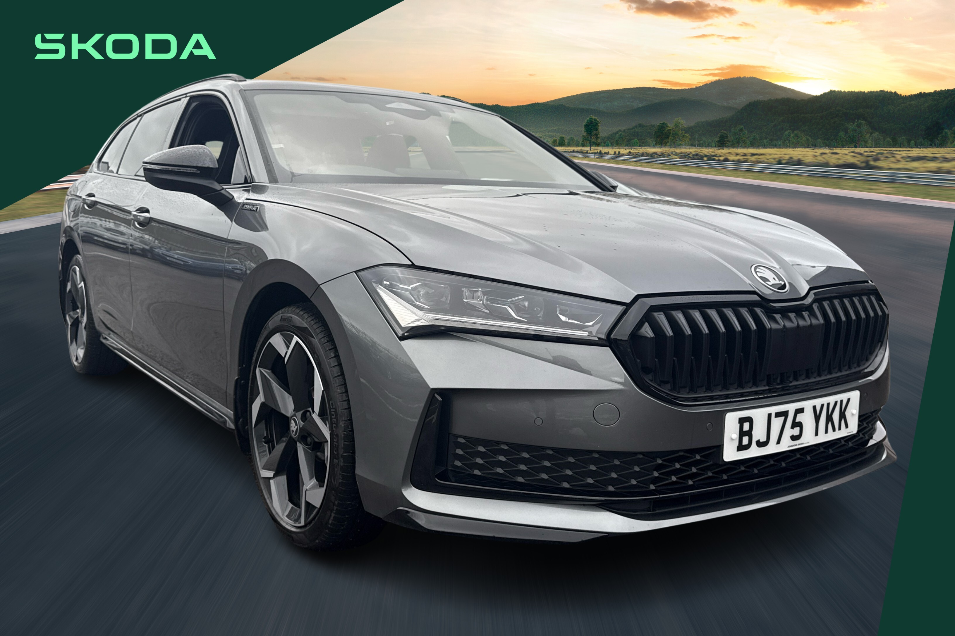 Main listing image - Skoda Superb Estate