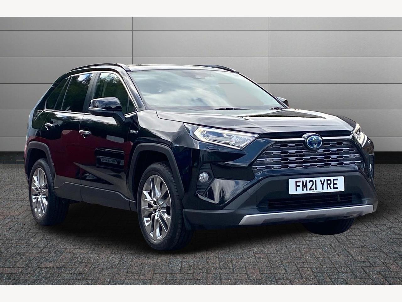 Main listing image - Toyota RAV4