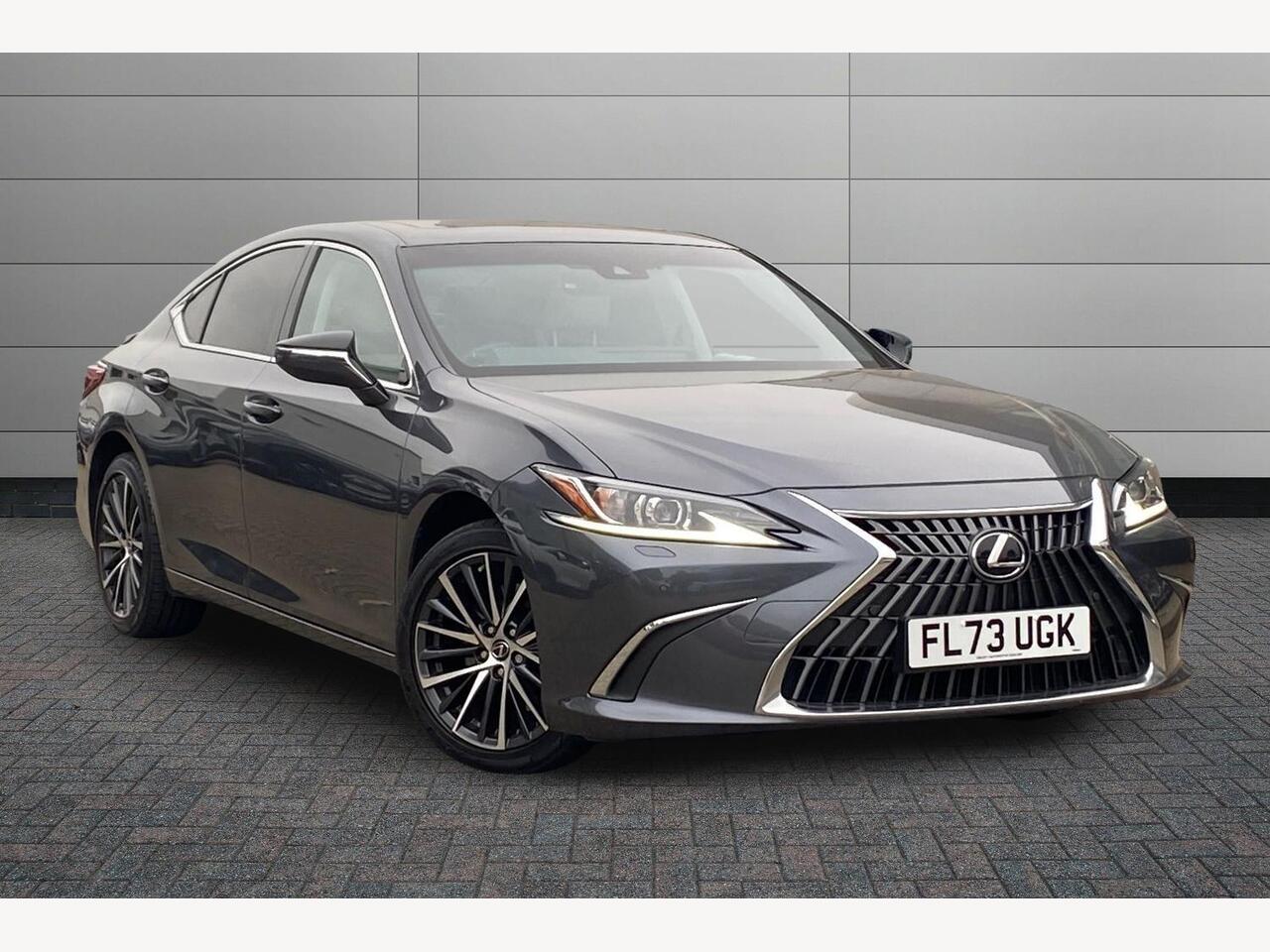 Main listing image - Lexus ES