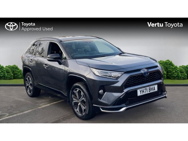 Main listing image - Toyota RAV4