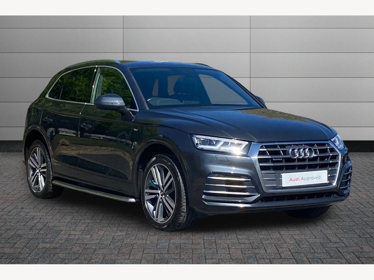 Main listing image - Audi Q5
