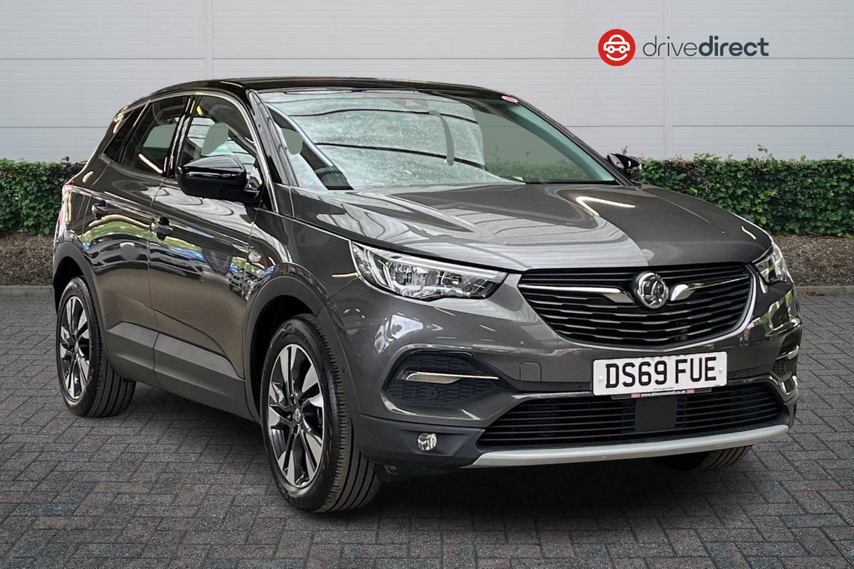 Main listing image - Vauxhall Grandland X