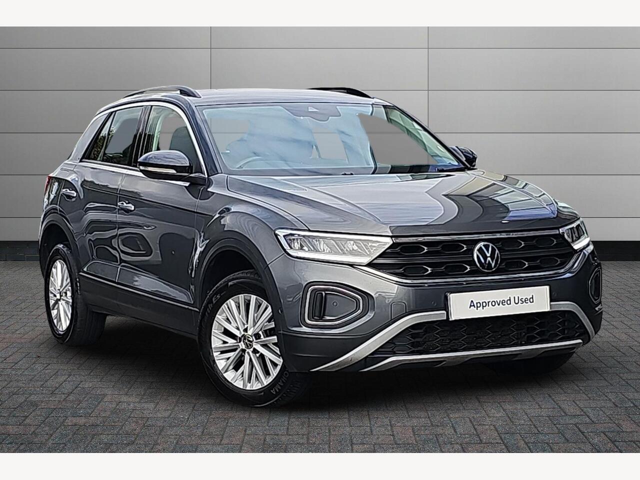 Main listing image - Volkswagen T-Roc