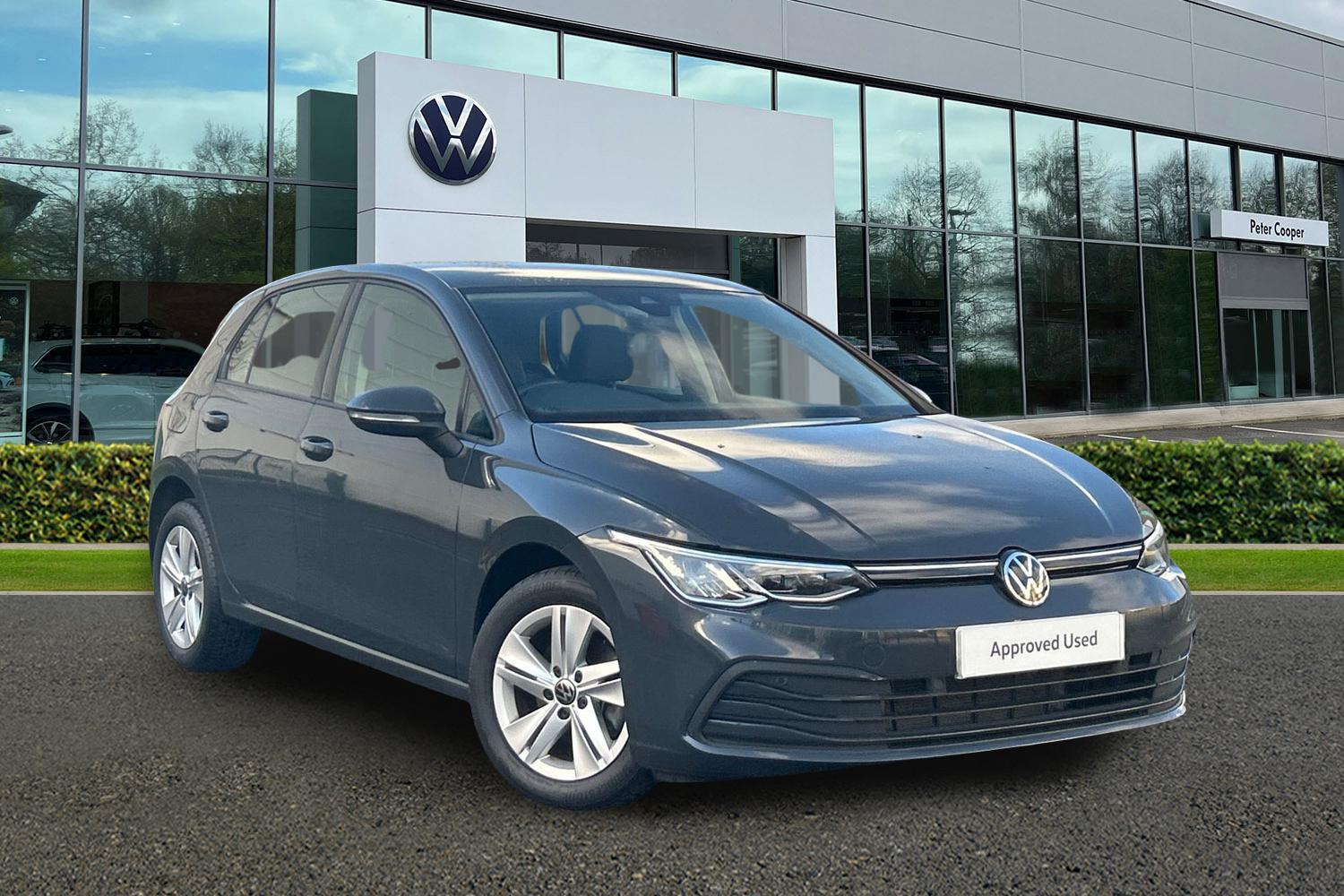 Main listing image - Volkswagen Golf