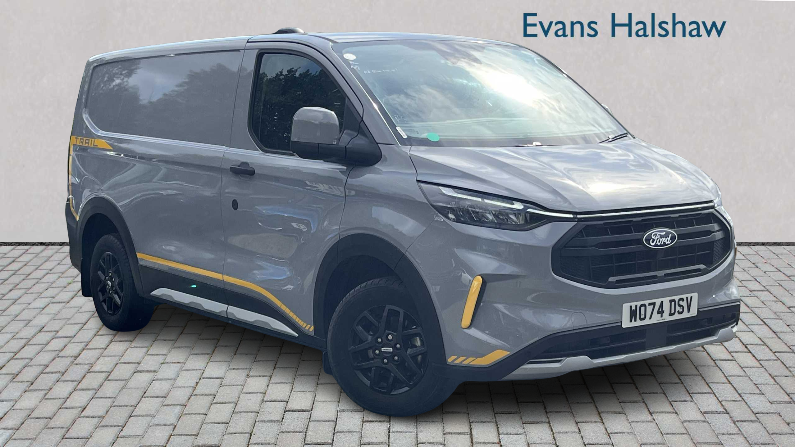 Main listing image - Ford Transit Custom