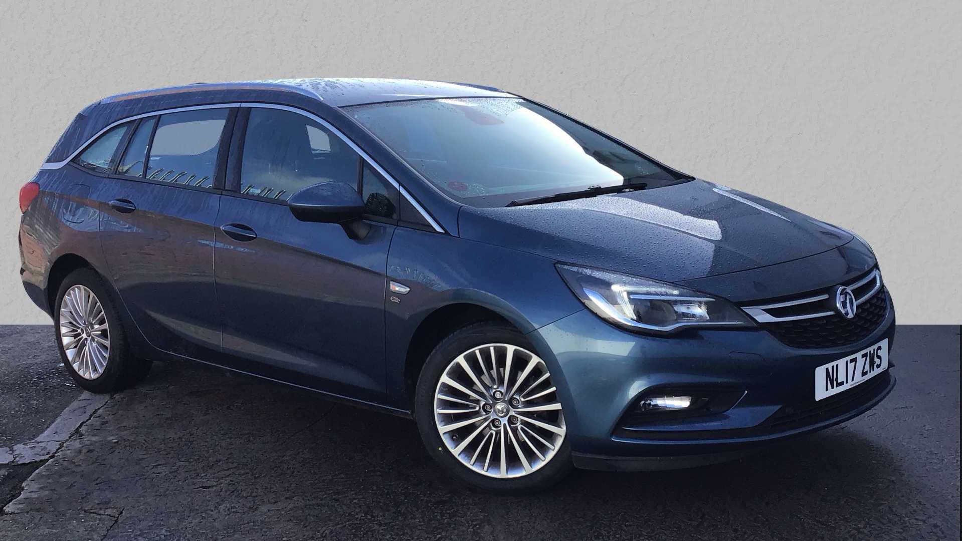 Main listing image - Vauxhall Astra Sports Tourer