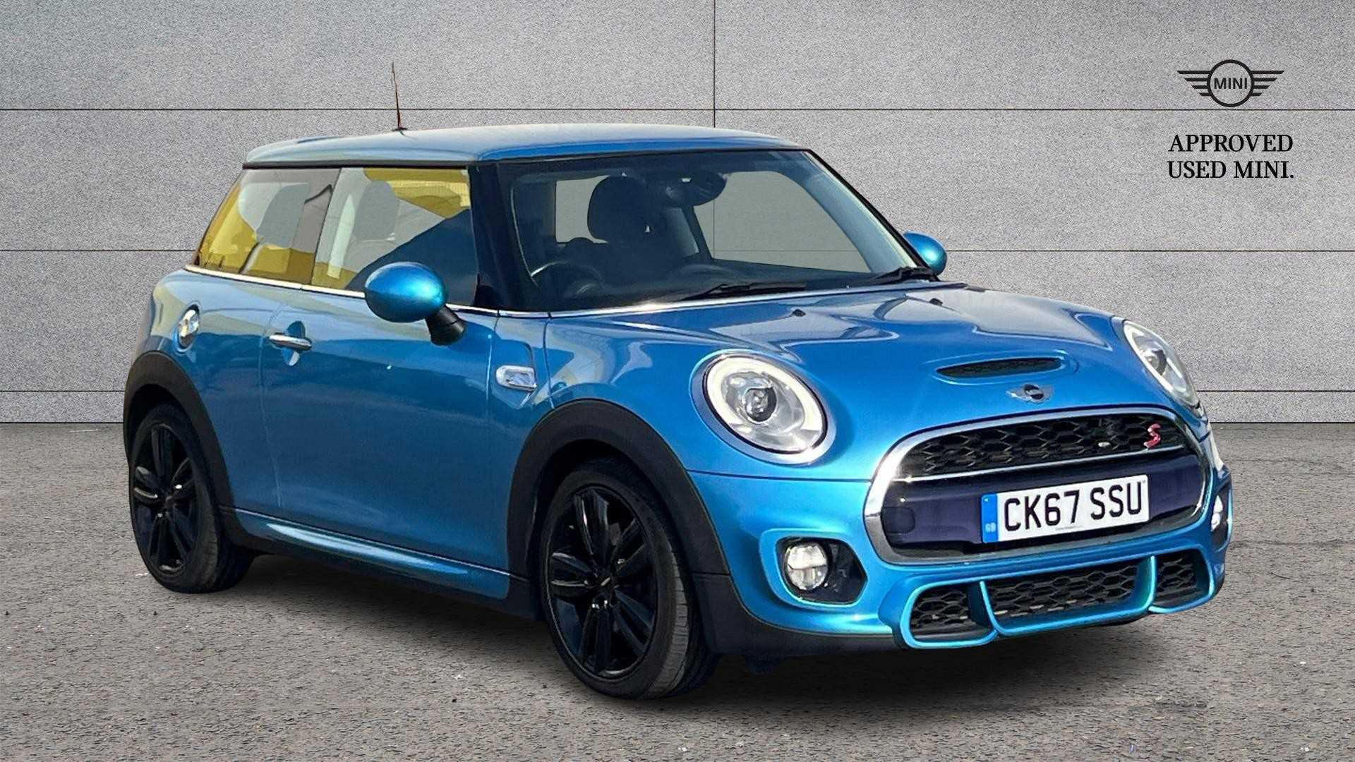 Main listing image - MINI Hatchback