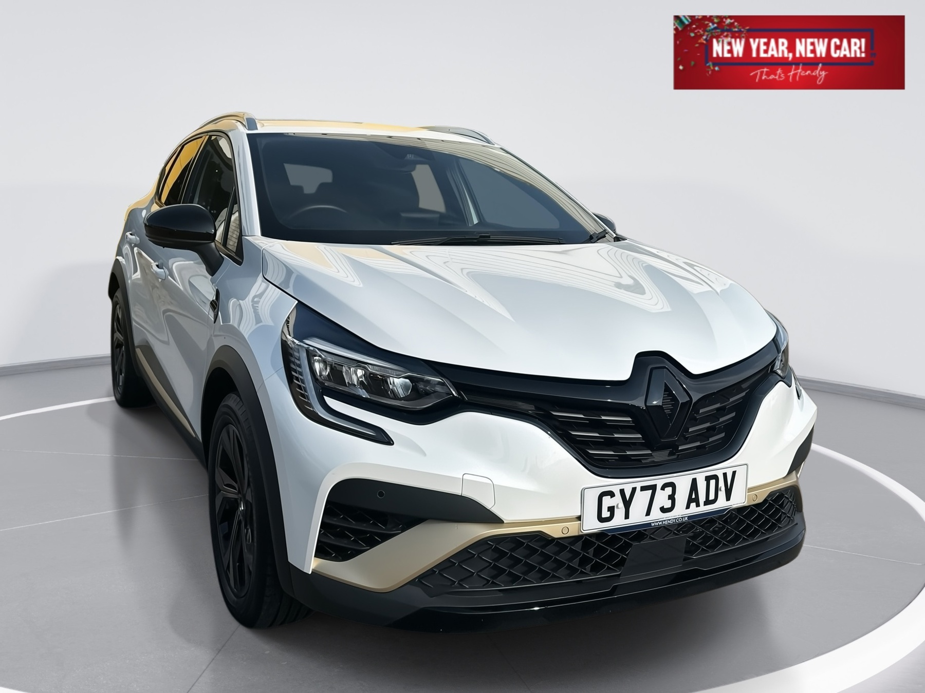 Main listing image - Renault Captur