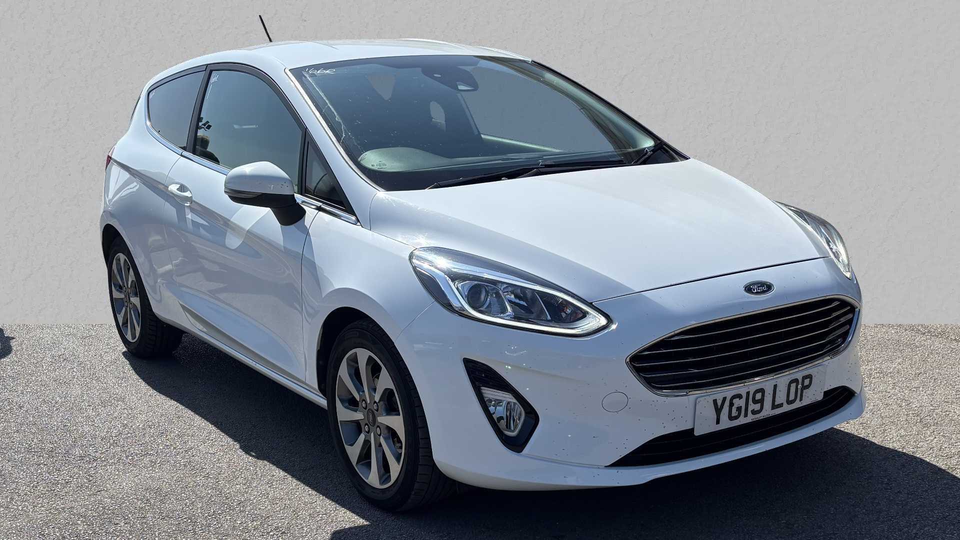 Main listing image - Ford Fiesta