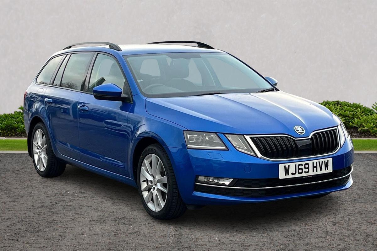 Main listing image - Skoda Octavia Estate