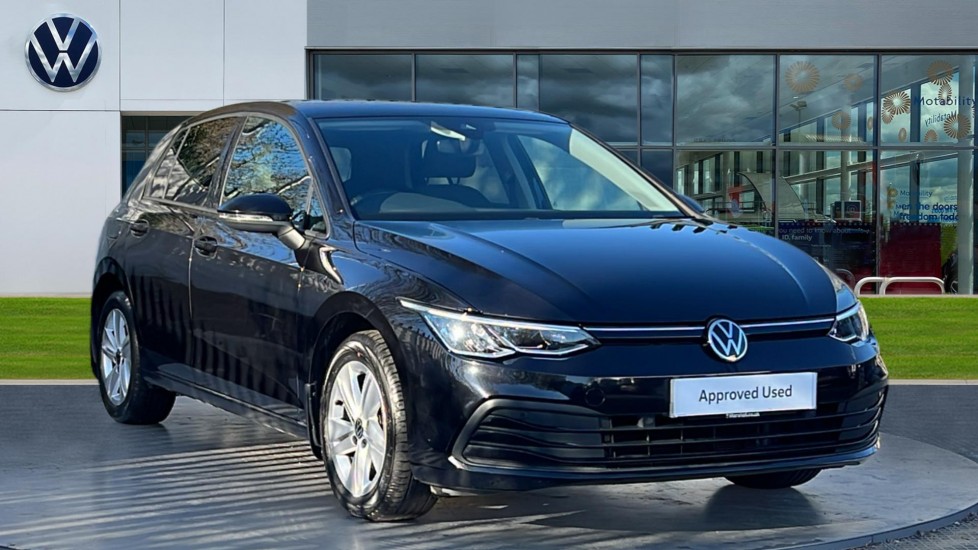 Main listing image - Volkswagen Golf