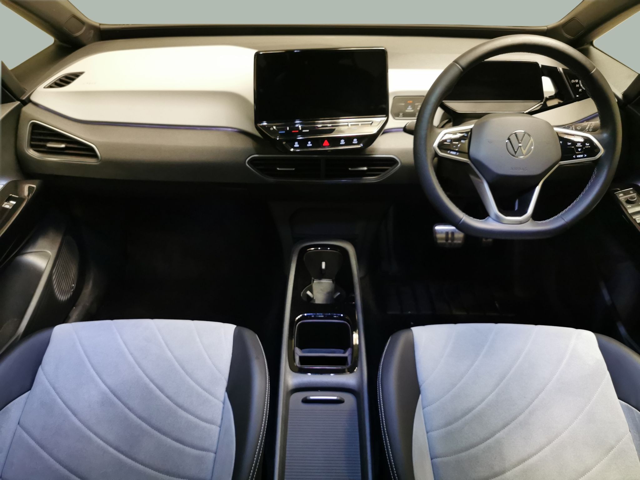 Main listing image - Volkswagen ID.3