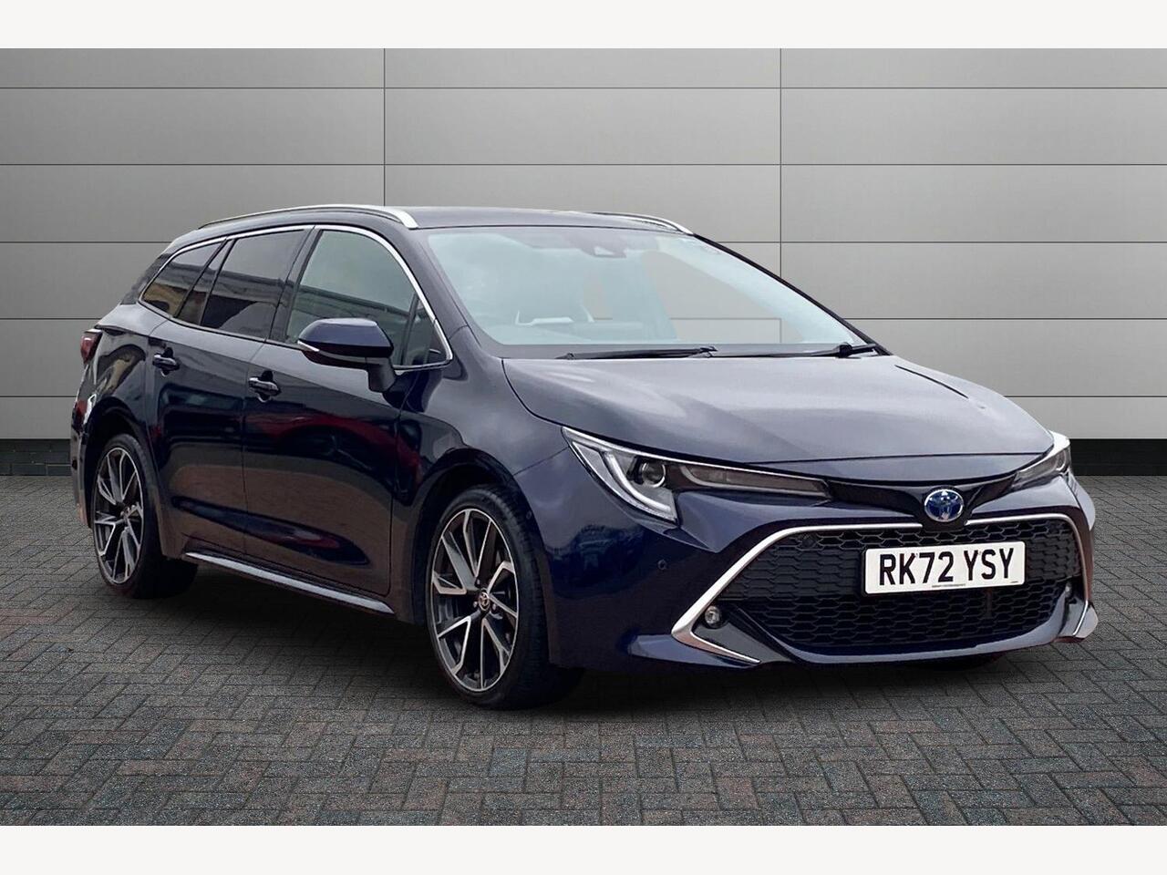 Main listing image - Toyota Corolla Touring Sport