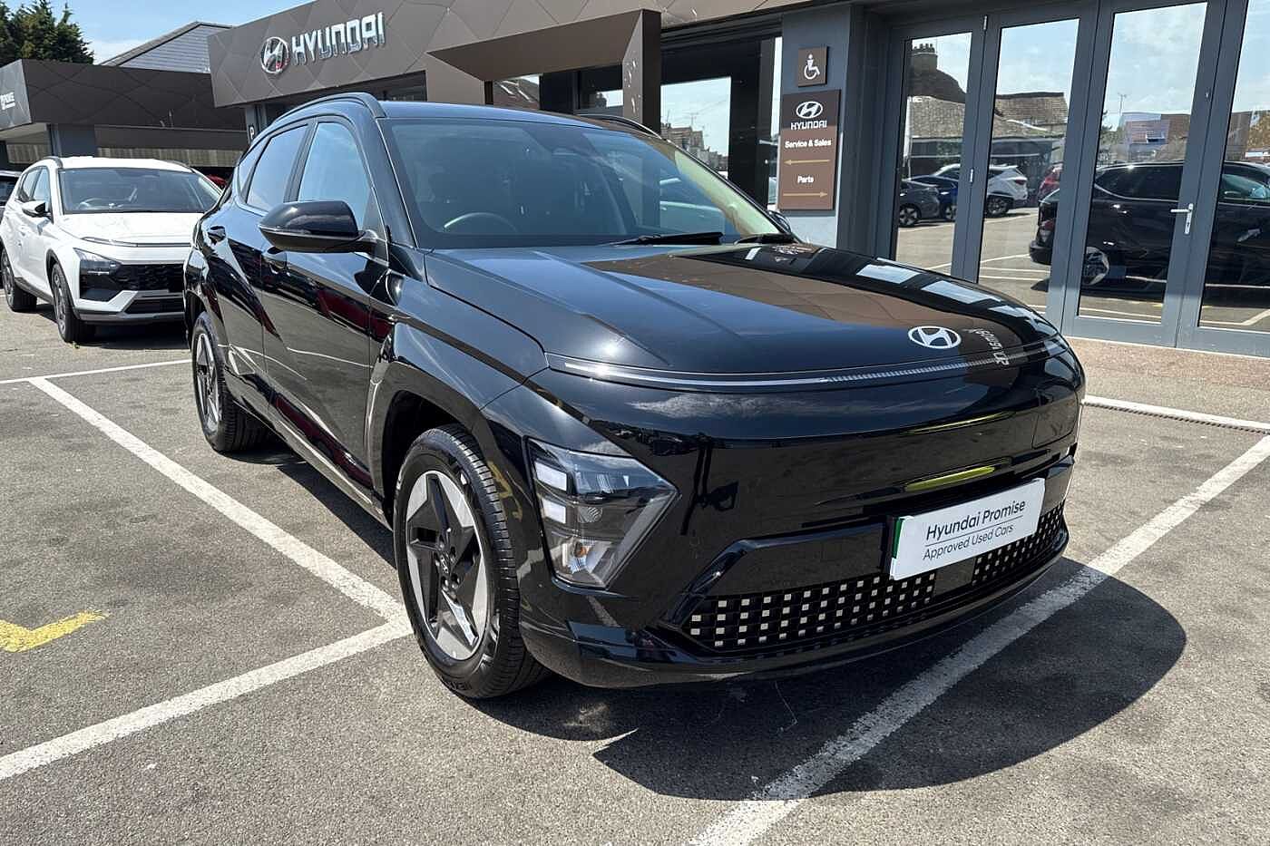 Main listing image - Hyundai Kona Electric