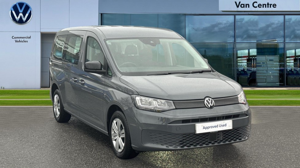 Main listing image - Volkswagen Caddy Maxi