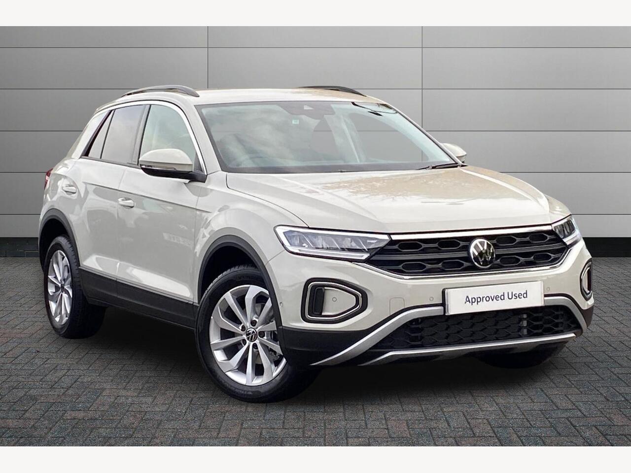 Main listing image - Volkswagen T-Roc