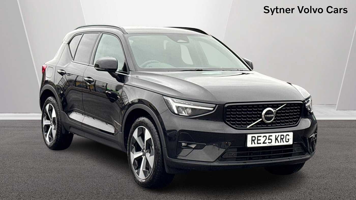 Main listing image - Volvo XC40