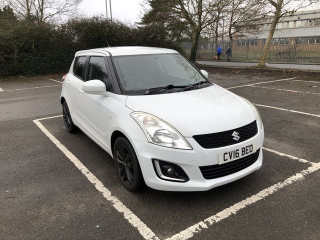 Main listing image - Suzuki Swift