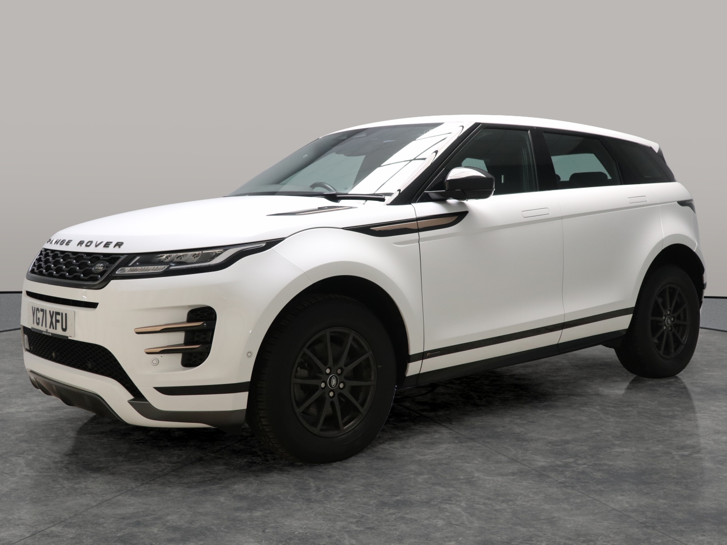 Main listing image - Land Rover Range Rover Evoque