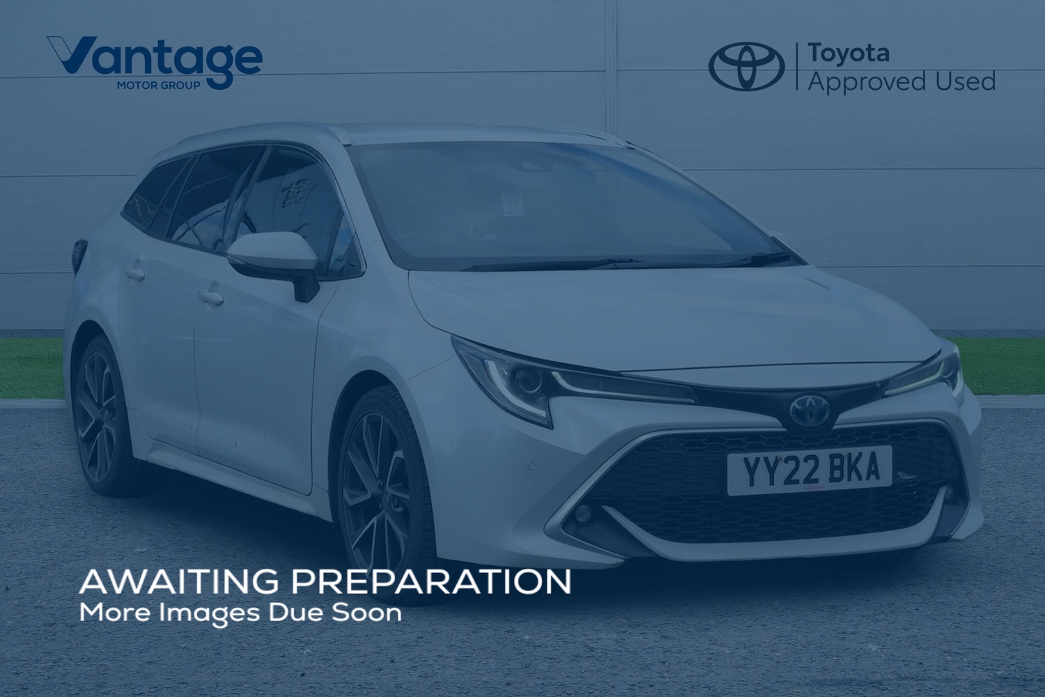 Main listing image - Toyota Corolla Touring Sport
