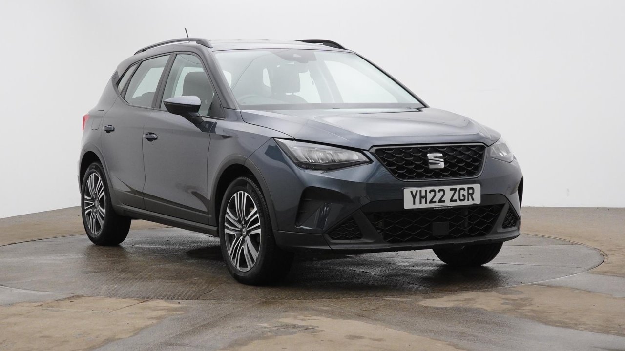 Main listing image - SEAT Arona