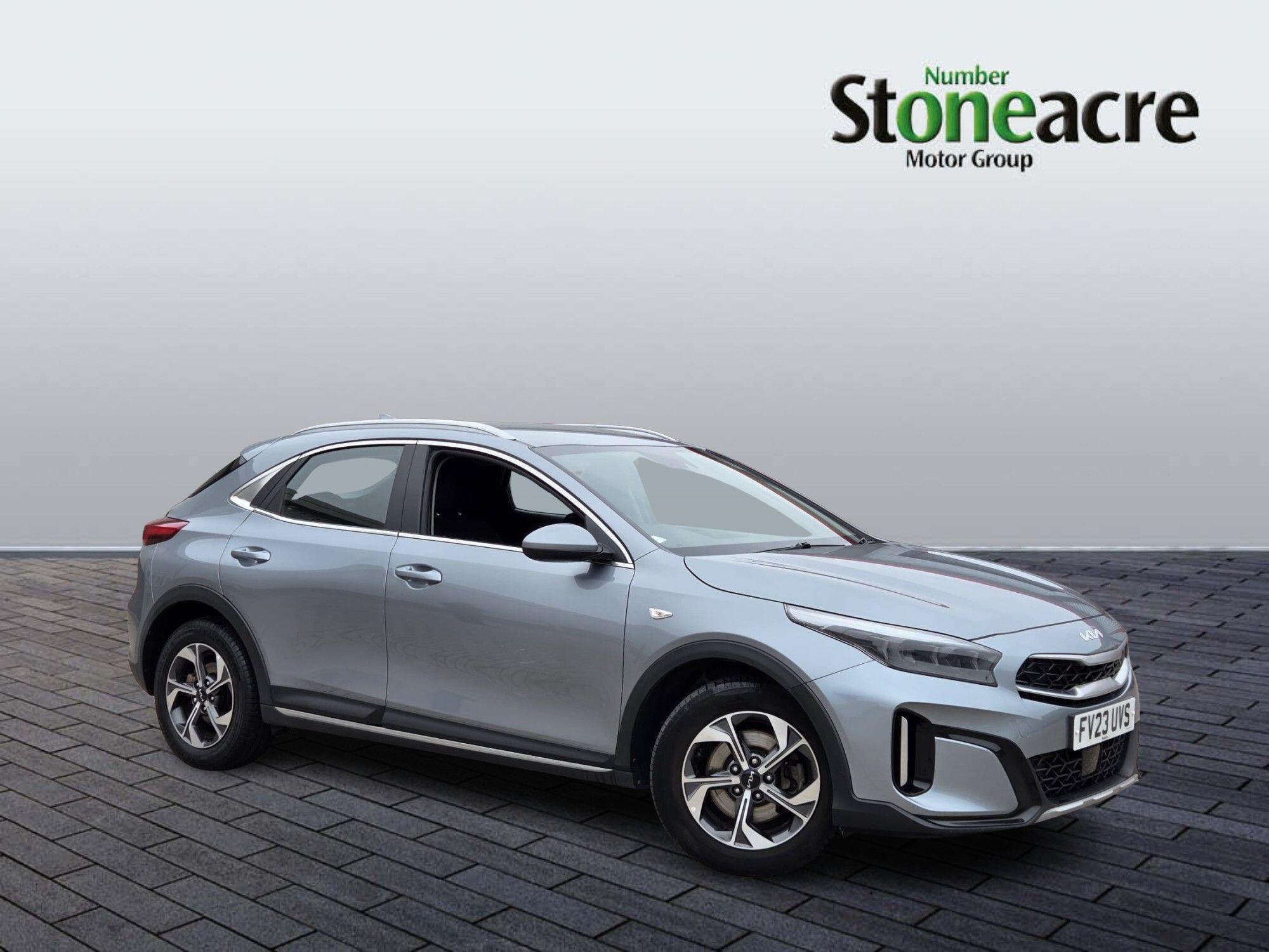 Main listing image - Kia XCeed