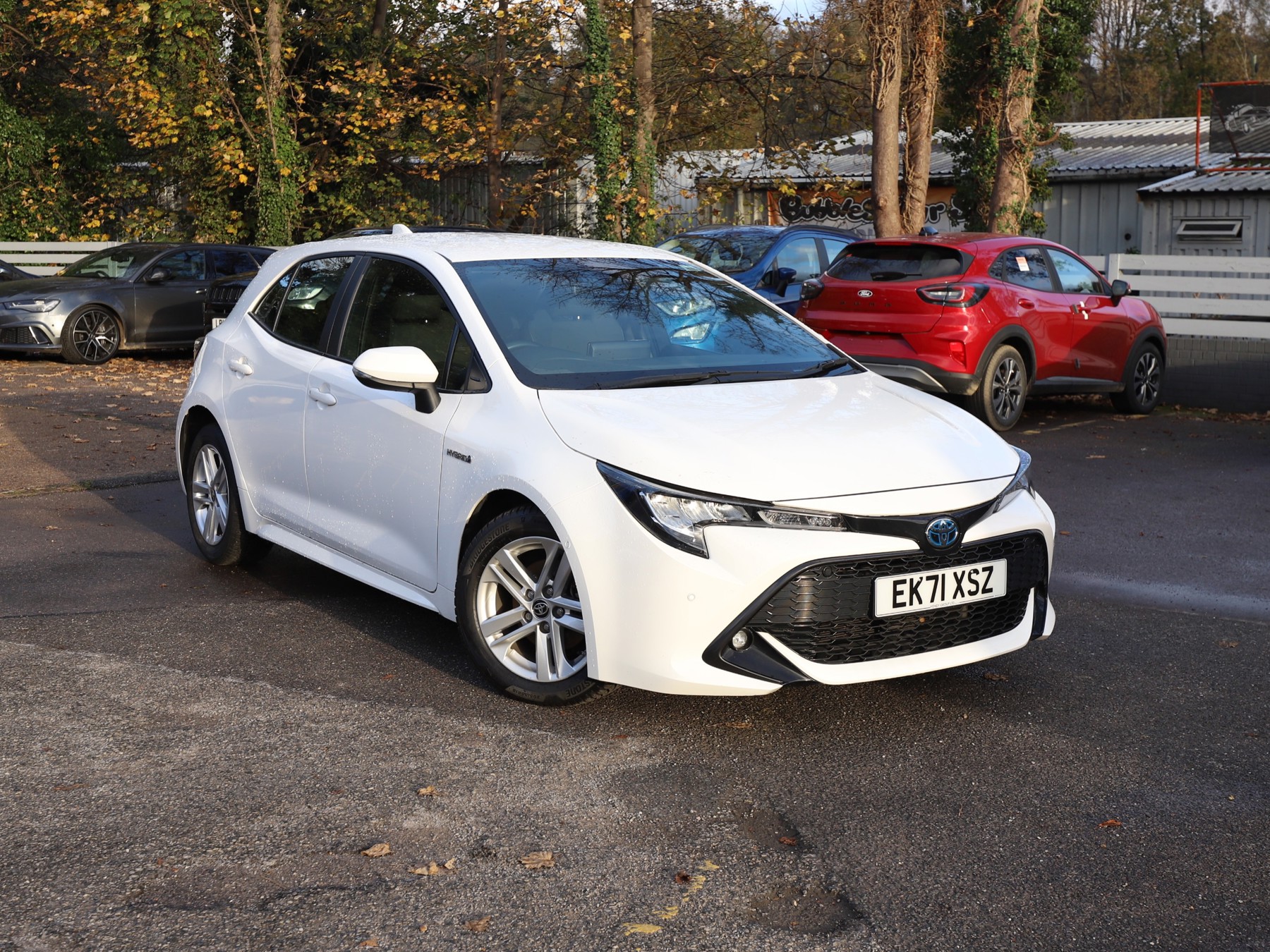 Main listing image - Toyota Corolla