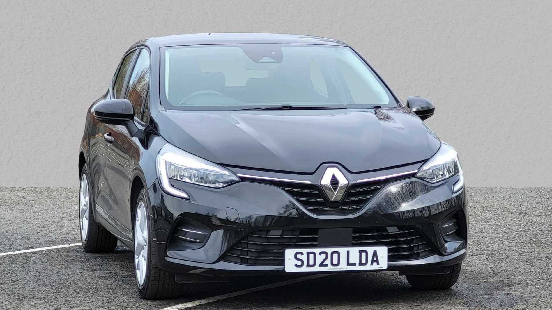 Main listing image - Renault Clio