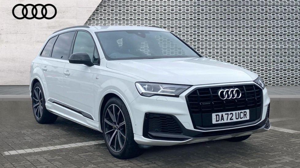 Main listing image - Audi Q7