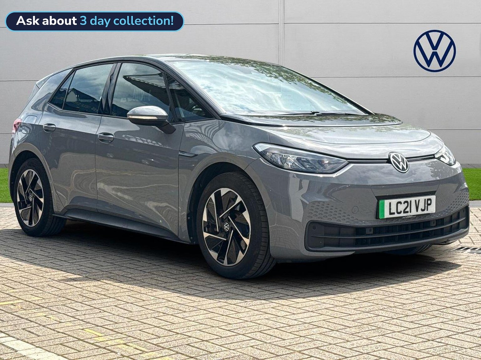 Main listing image - Volkswagen ID.3