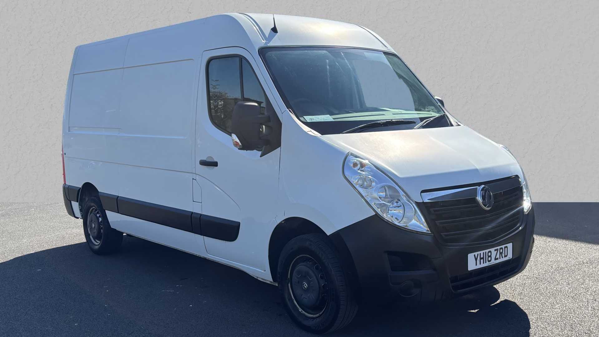 Main listing image - Vauxhall Movano