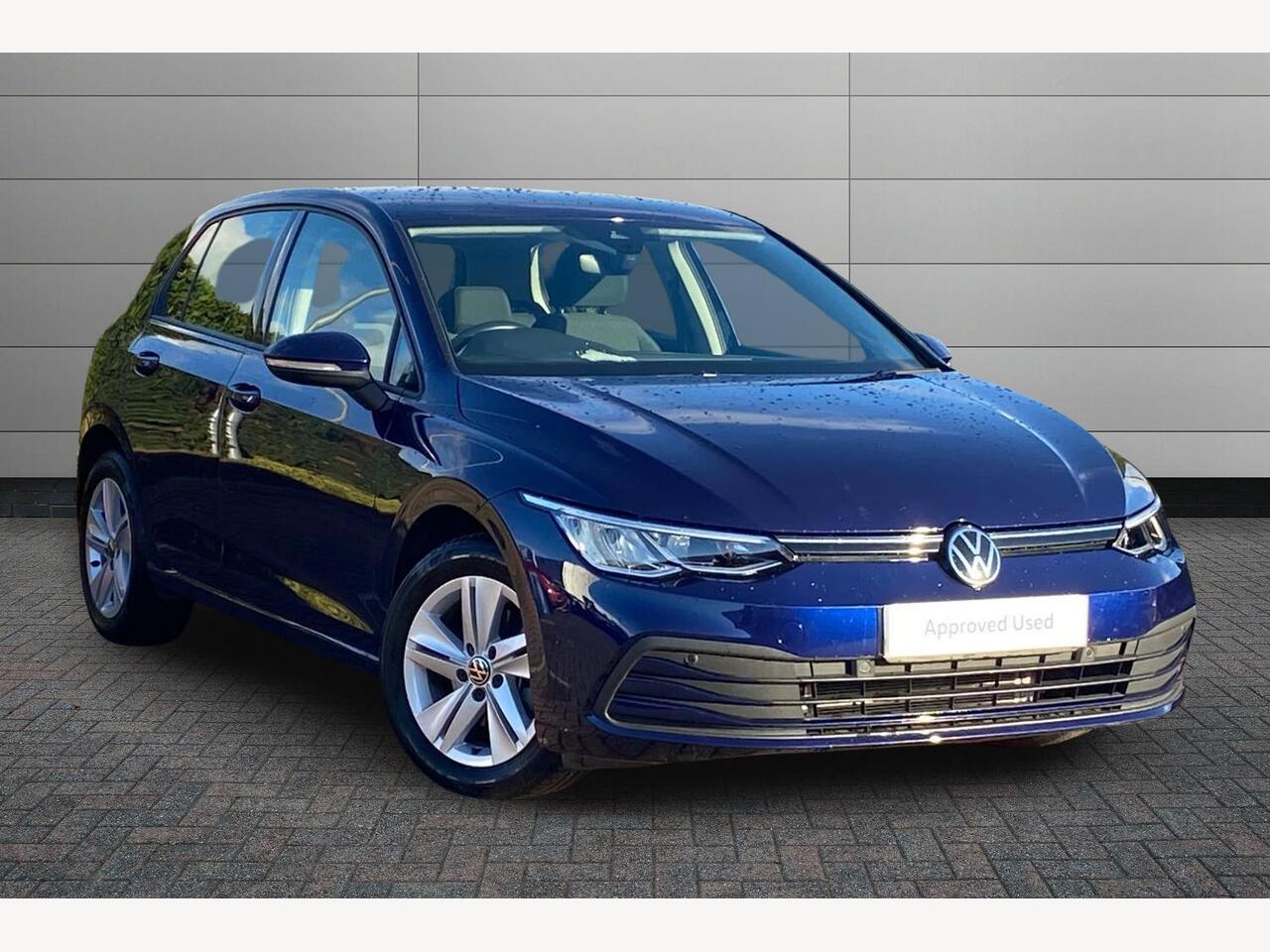 Main listing image - Volkswagen Golf