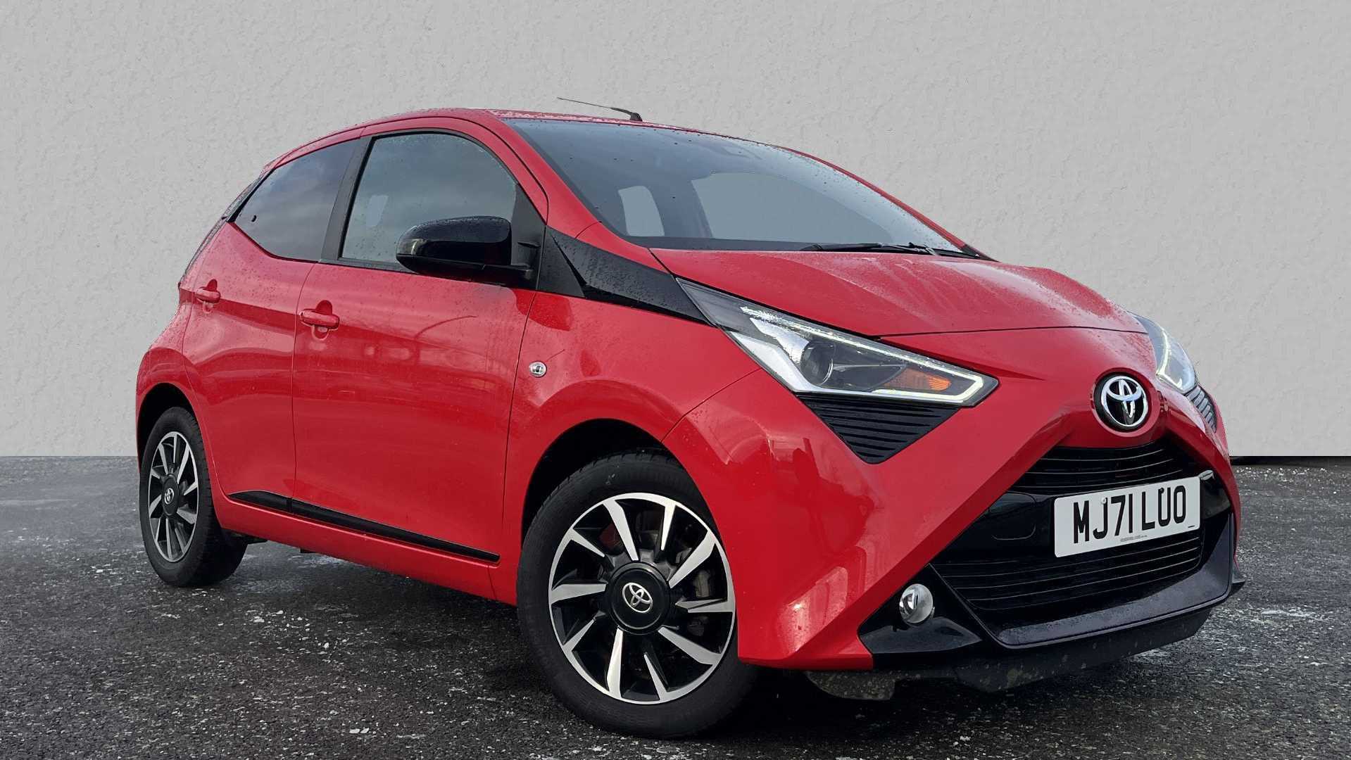 Main listing image - Toyota Aygo